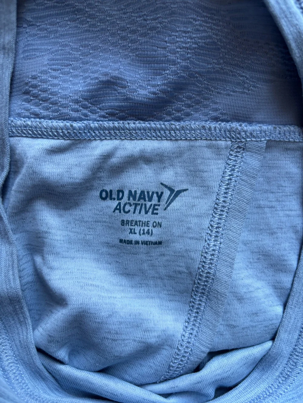 Old Navy Light Blue Cropped Crewneck Tee
